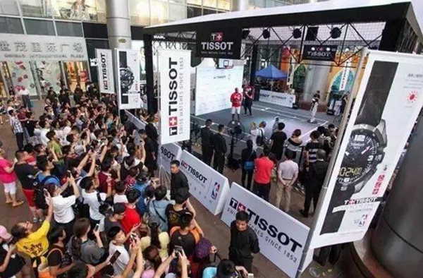 盛时表行上海东方商厦南京东路店上演天梭TISSOT “麦迪时刻”！
