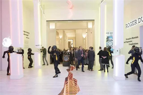 罗杰杜彼 SIHH2017丨颠覆与创作，进入王者新世纪