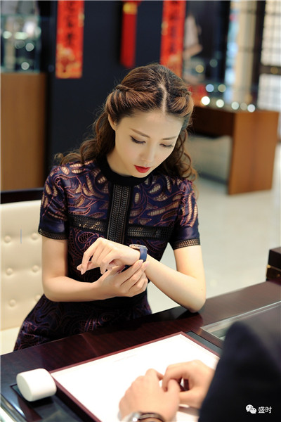 要爱趁现在 | 在时间里虔诚等待