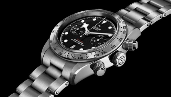 帝舵启承碧湾计时型 TUDOR HERITAGE BLACK BAY CHRONO
